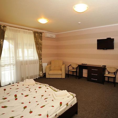 Hotel Vulyk Duliby Екстериор снимка