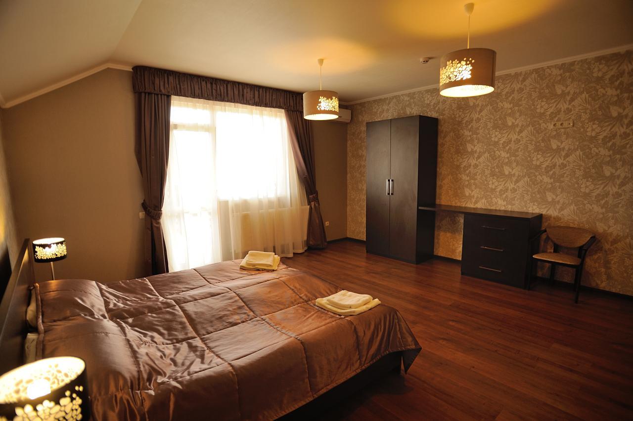 Hotel Vulyk Duliby Екстериор снимка