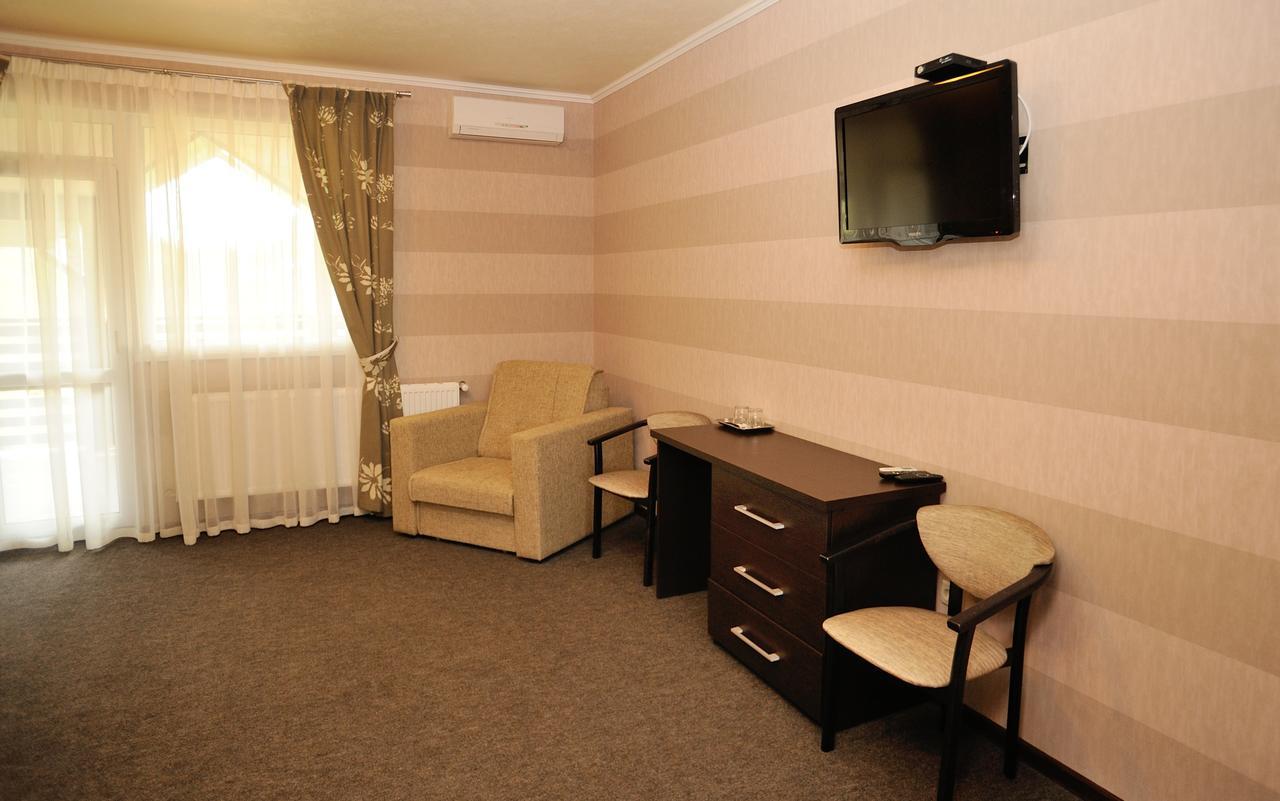 Hotel Vulyk Duliby Екстериор снимка