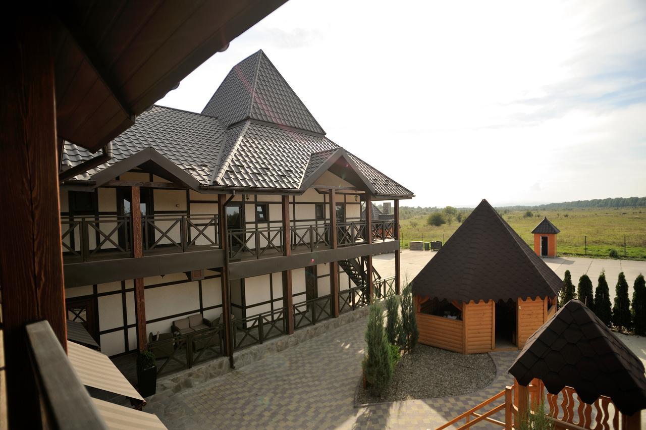 Hotel Vulyk Duliby Екстериор снимка