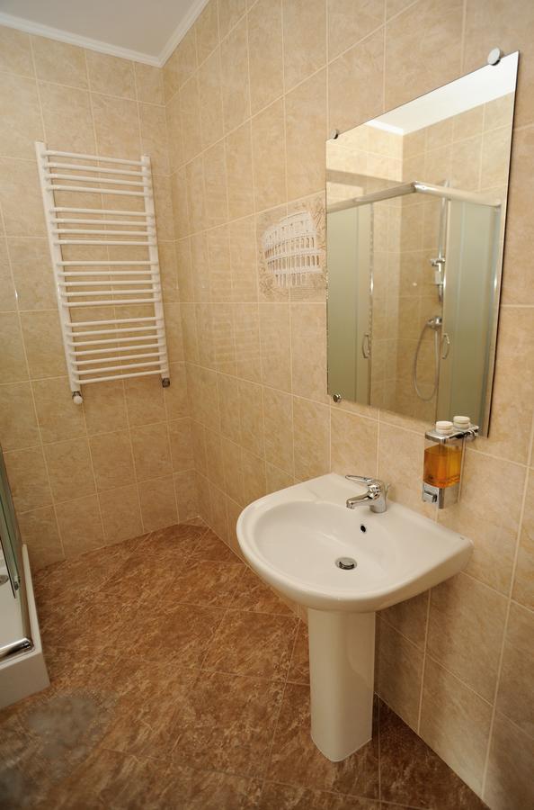 Hotel Vulyk Duliby Екстериор снимка