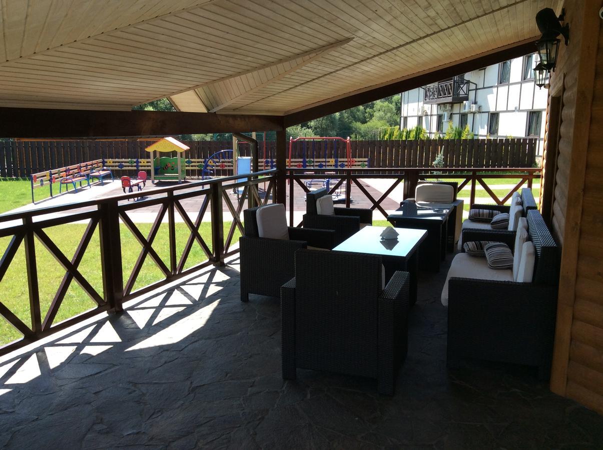 Hotel Vulyk Duliby Екстериор снимка
