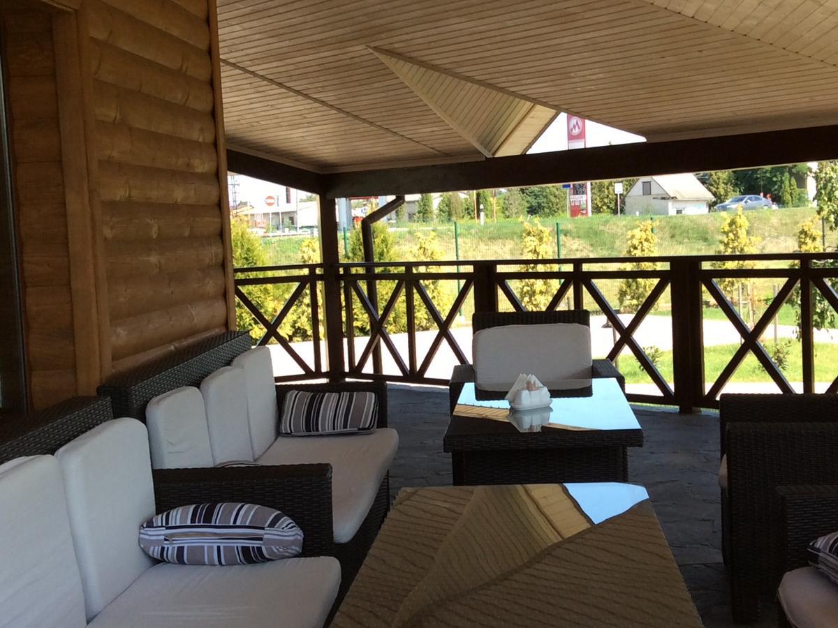 Hotel Vulyk Duliby Екстериор снимка